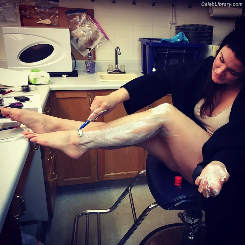 Gina Carano photo 6 of 231