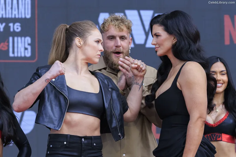 Gina Carano photo 14 of 231