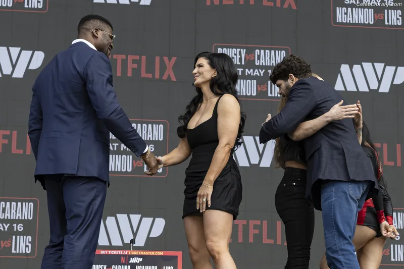 Gina Carano photo 3 of 231
