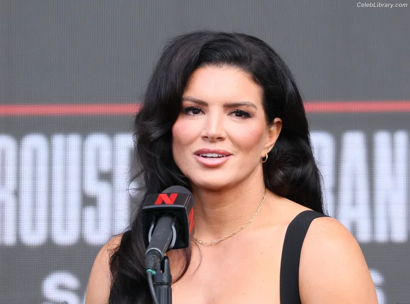 Gina Carano photo 15 of 231