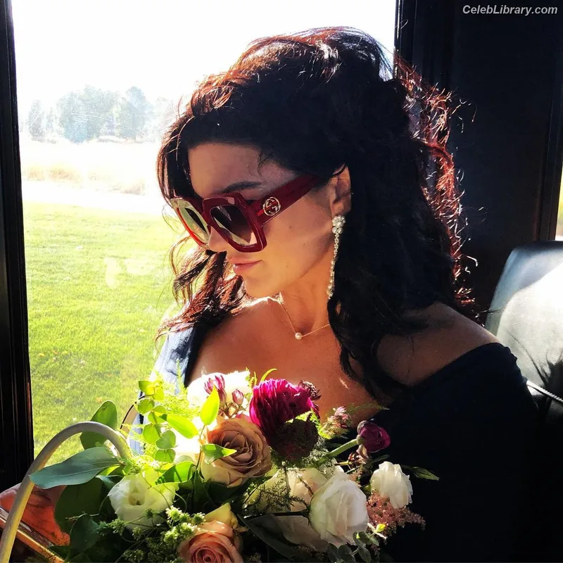 Gina Carano photo 18 of 231