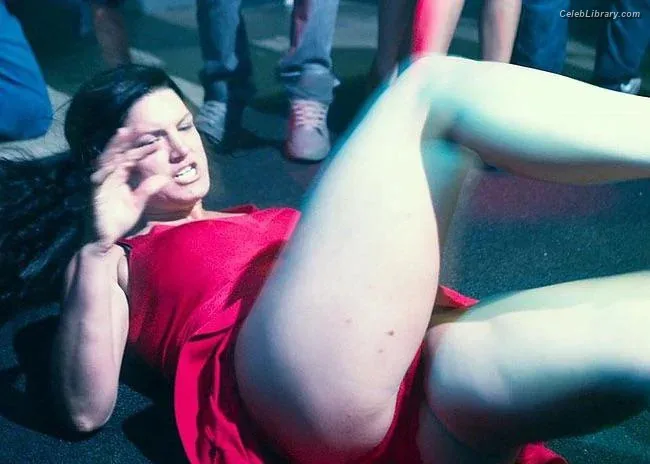 Gina Carano photo 14 of 231
