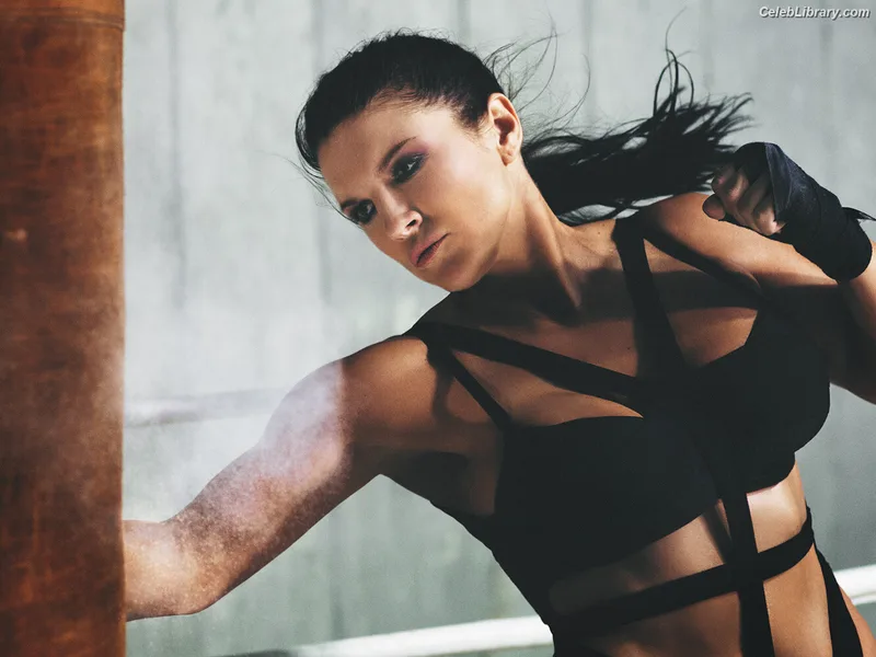 Gina Carano photo 1 of 231