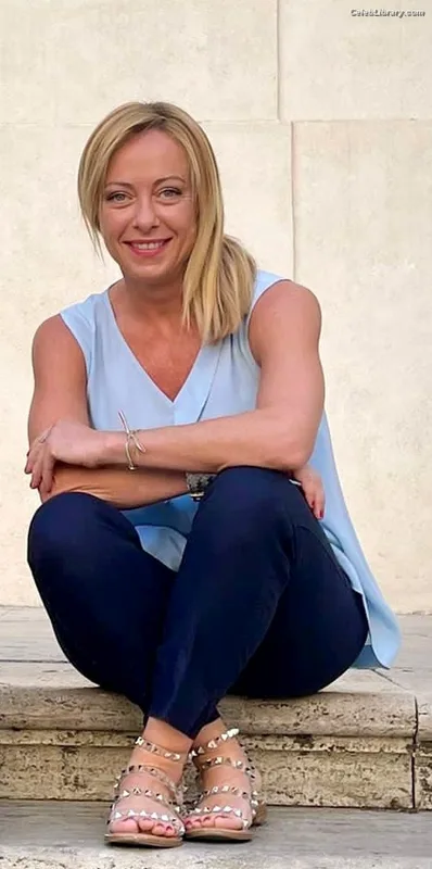 Giorgia Meloni photo 3 of 63
