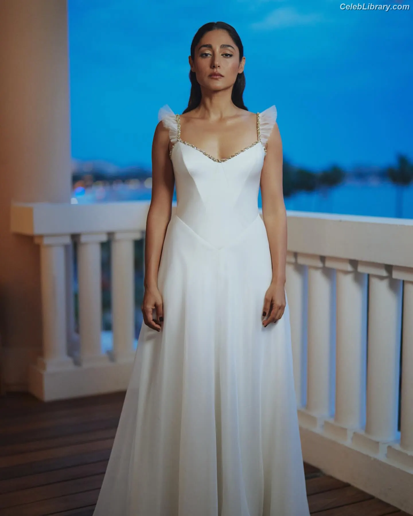 Golshifteh Farahani photo 4 of 37