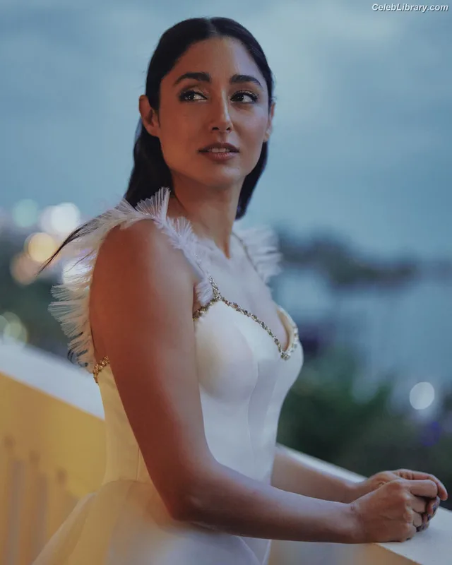 Golshifteh Farahani photo 2 of 38
