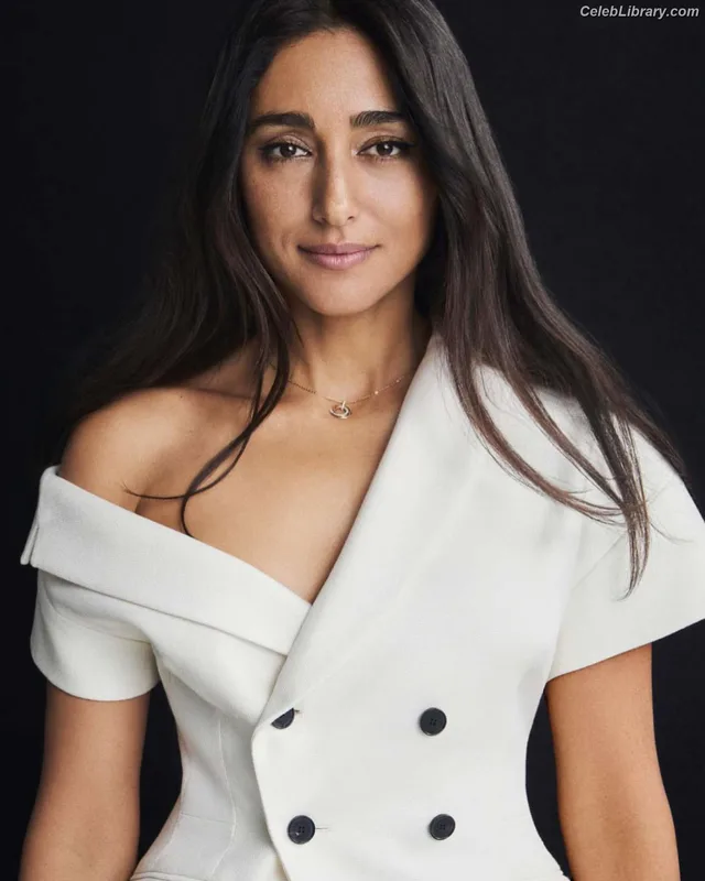 Golshifteh Farahani photo 11 of 38