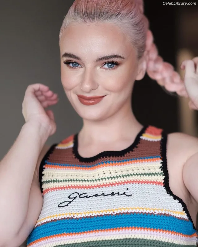 Grace Chatto photo 7 of 181