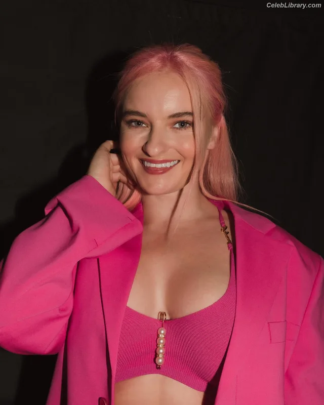 Grace Chatto photo 19 of 181
