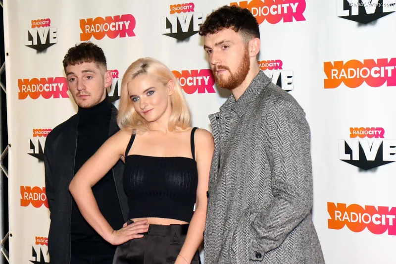 Grace Chatto photo 11 of 181
