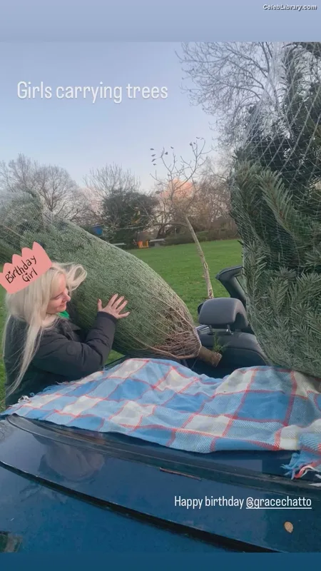 Grace Chatto photo 15 of 181