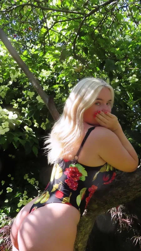 Grace Chatto photo 24 of 181