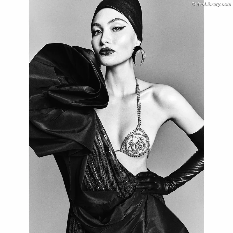 Grace Elizabeth photo 17 of 76
