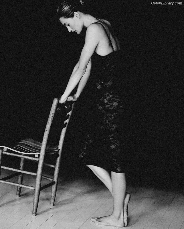 Grace Elizabeth photo 18 of 76