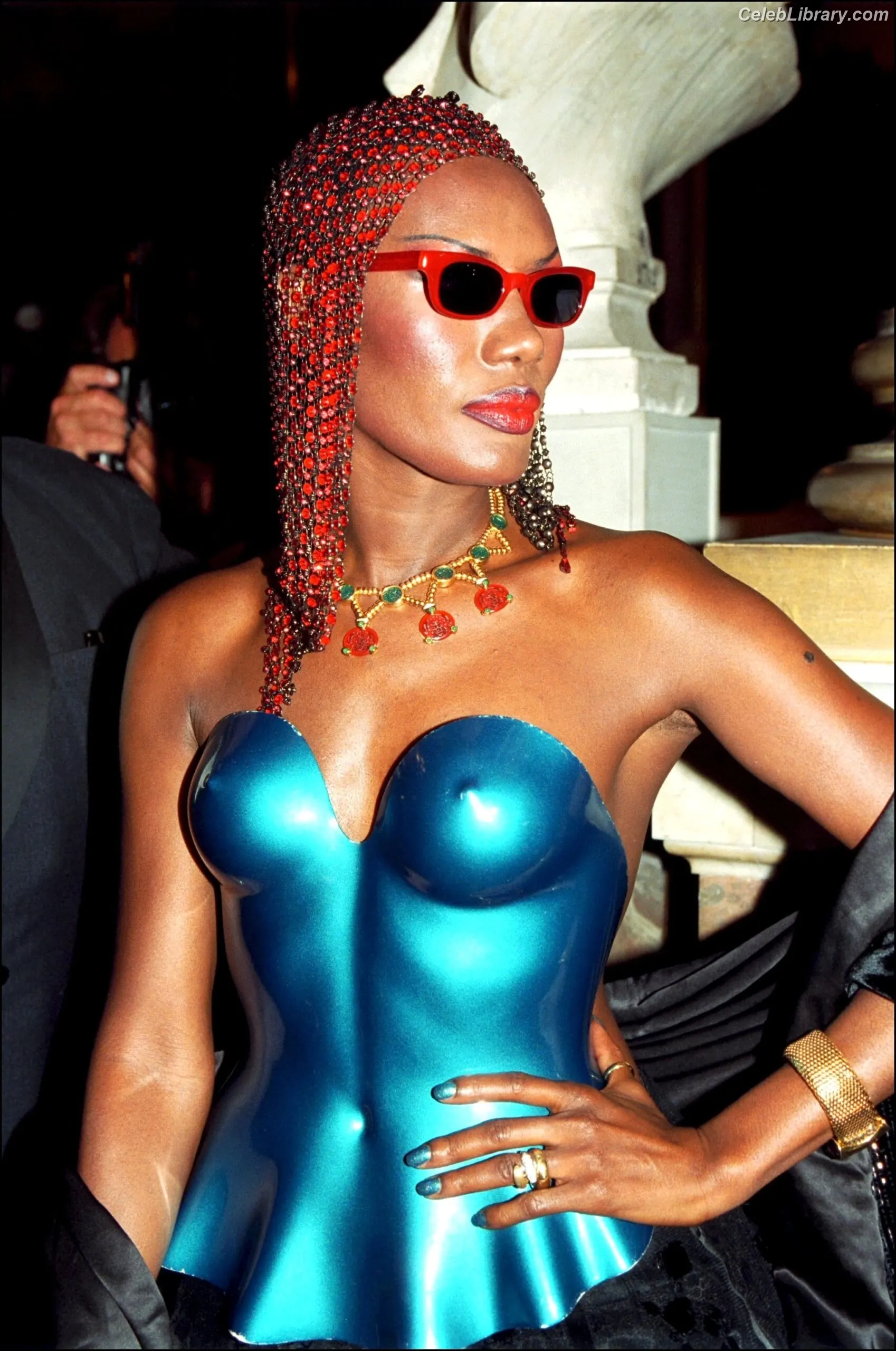 Grace Jones photo 5 of 63