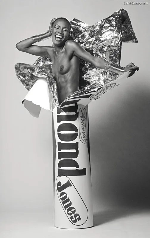 Grace Jones photo 24 of 64