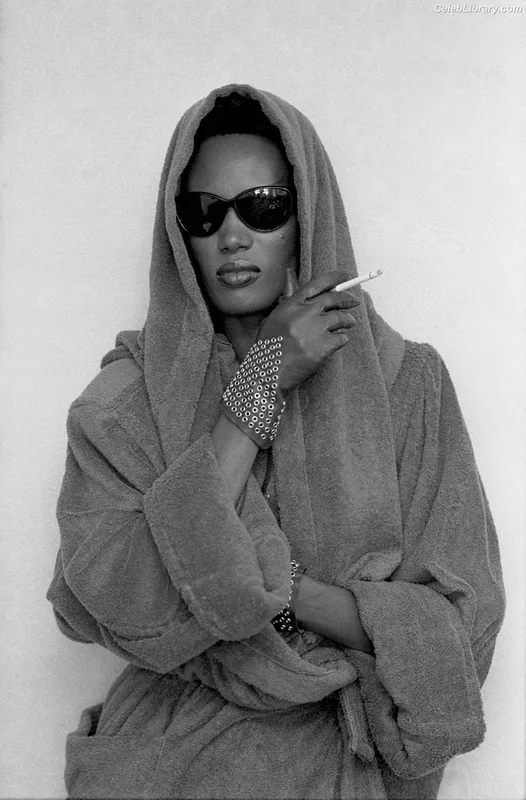 Grace Jones photo 8 of 64