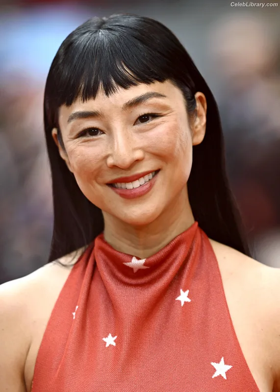 Greta Lee photo 17 of 103