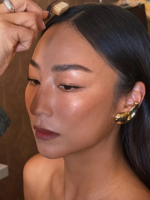 Greta Lee photo 11 of 103