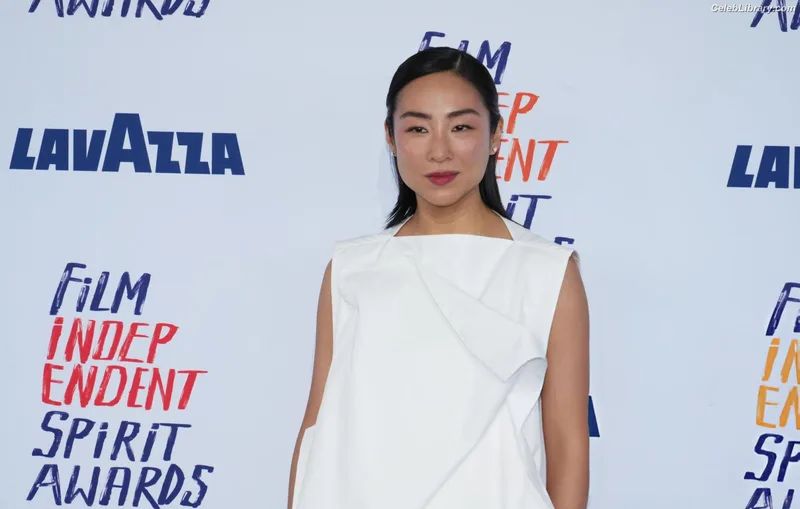 Greta Lee photo 15 of 103