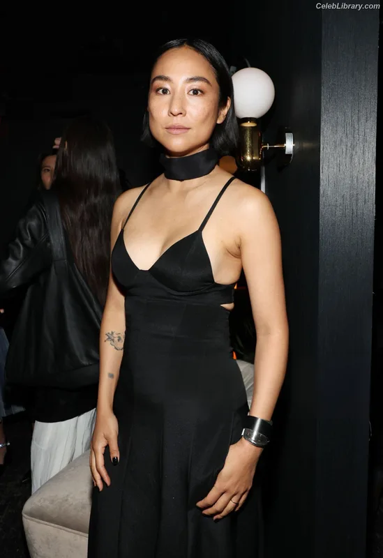 Greta Lee photo 16 of 103
