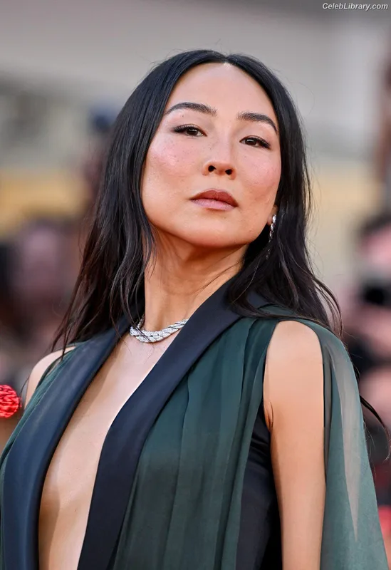 Greta Lee photo 23 of 103