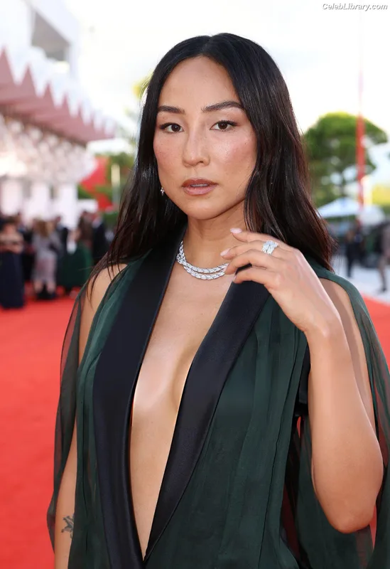 Greta Lee photo 24 of 103