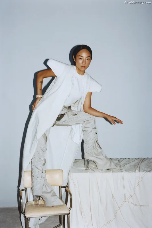 Greta Lee photo 11 of 103