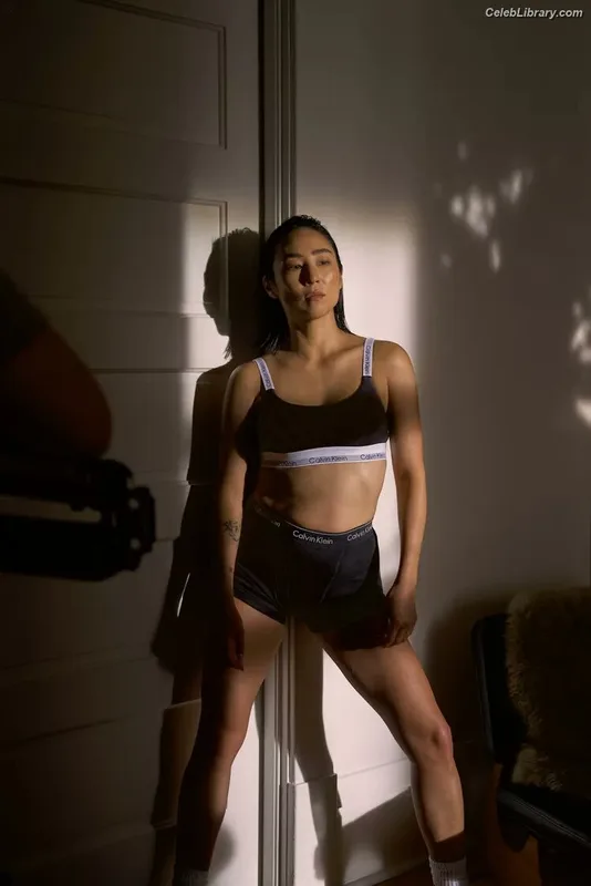 Greta Lee photo 19 of 103