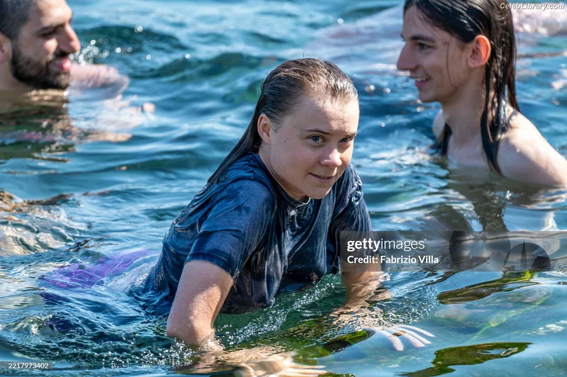 Greta Thunberg photo 4 of 46