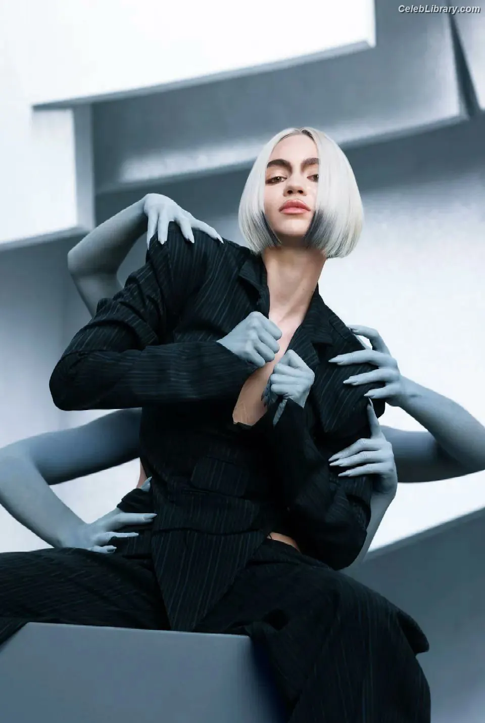 Grimes photo 7 of 196