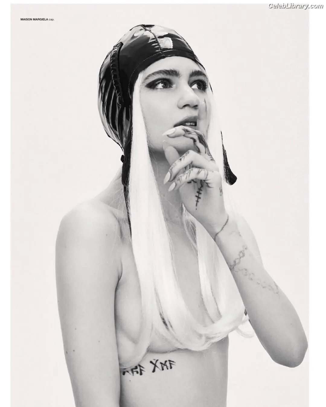Grimes photo 14 of 196