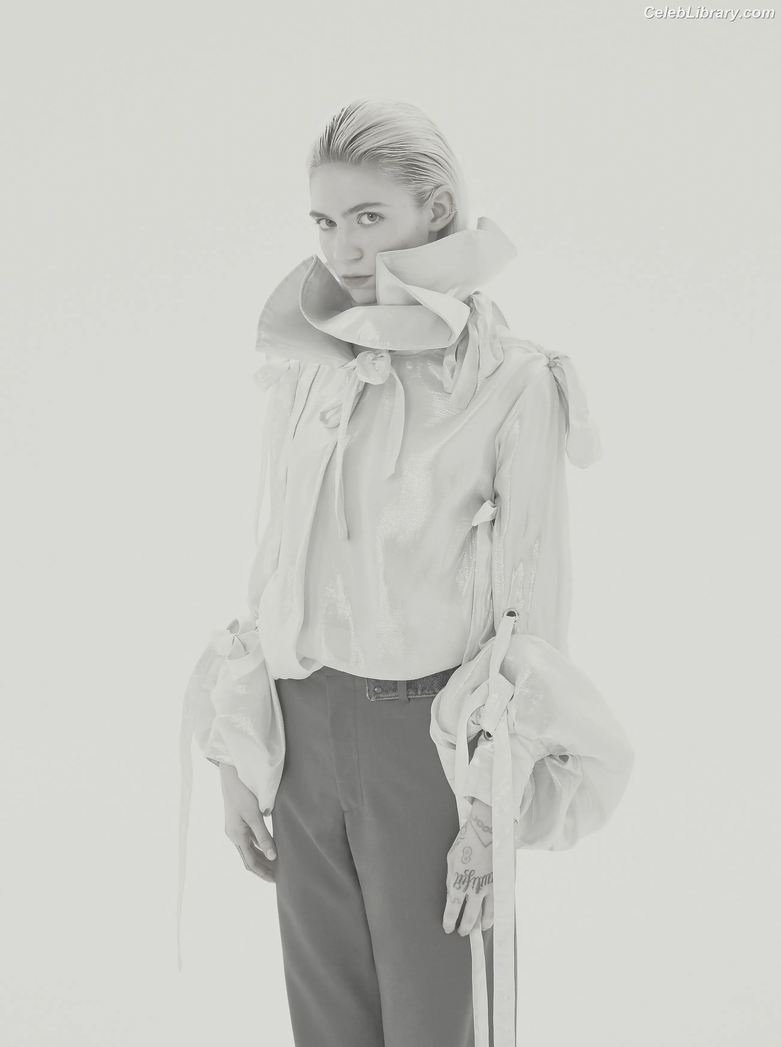 Grimes photo 3 of 196