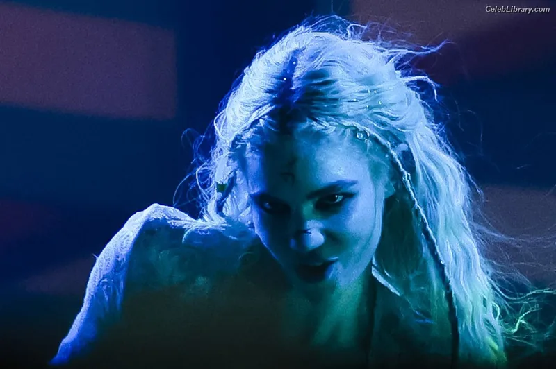 Grimes photo 12 of 197