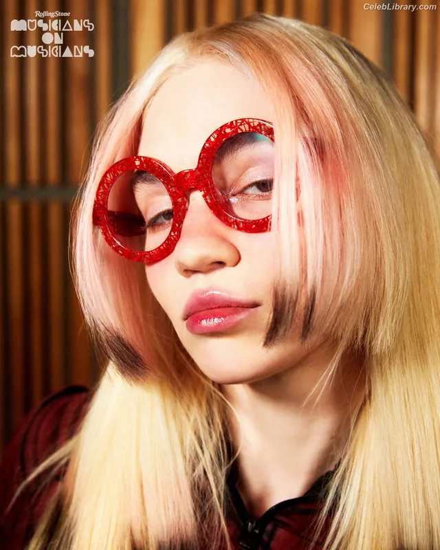 Grimes photo 10 of 197