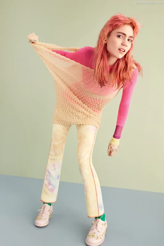 Grimes photo 9 of 197