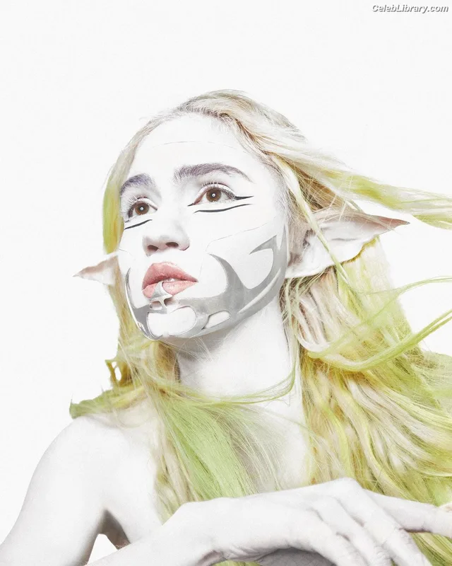 Grimes photo 11 of 197