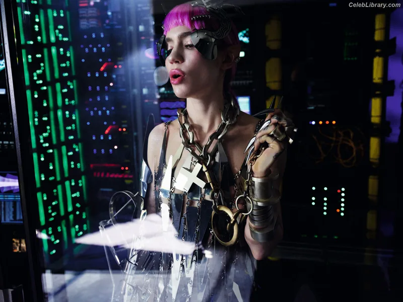 Grimes photo 5 of 197