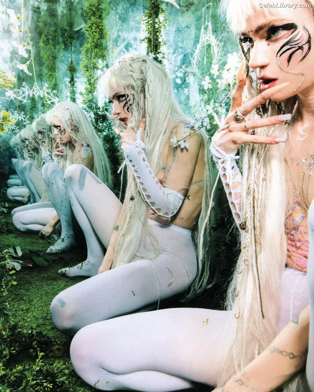 Grimes photo 1 of 197