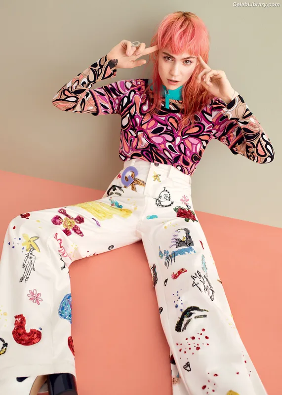 Grimes photo 8 of 197