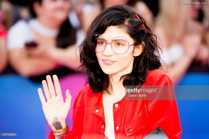Grimes photo 15 of 197
