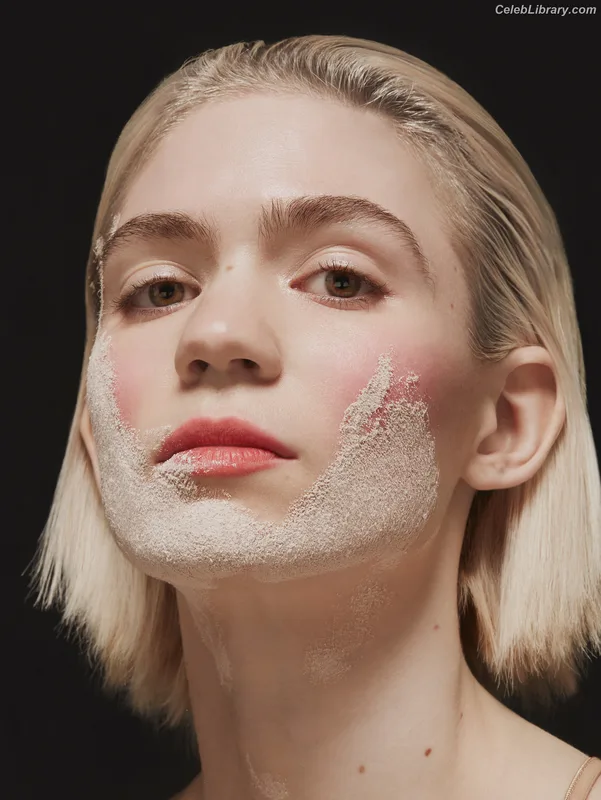 Grimes photo 23 of 197