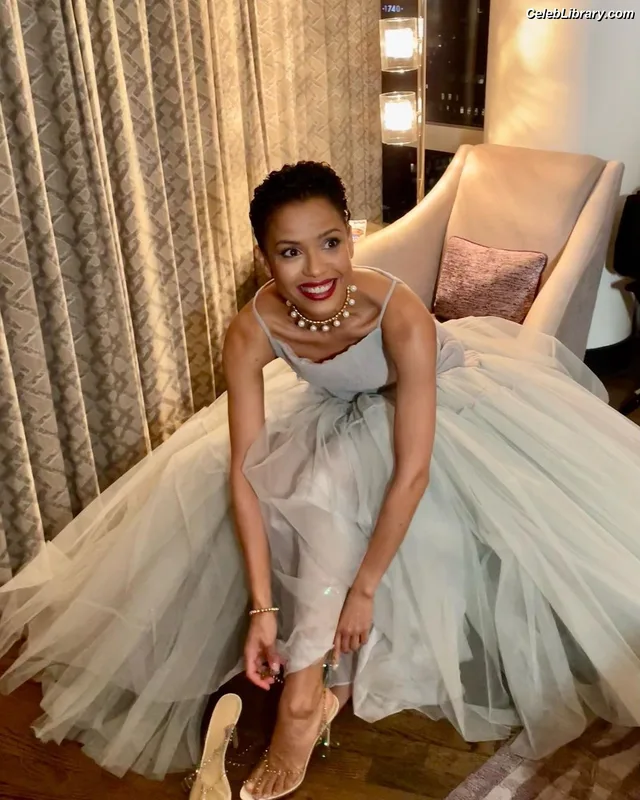 Gugu Mbatha-Raw photo 16 of 16