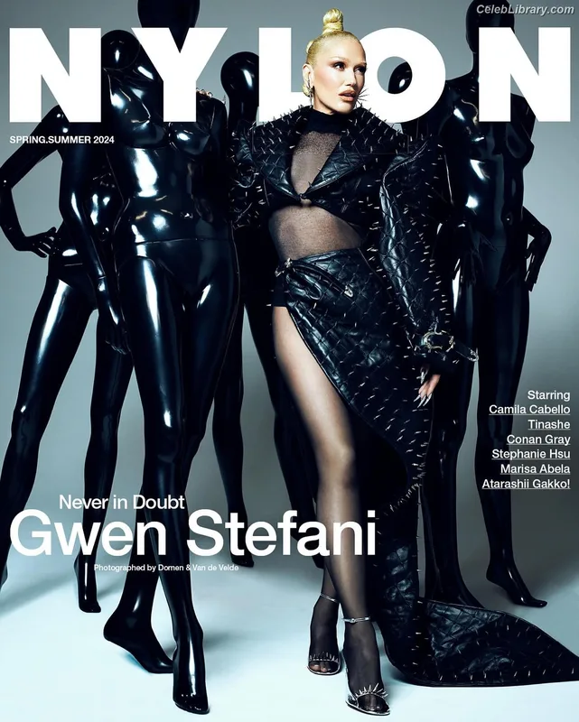 Gwen Stefani photo 19 of 163