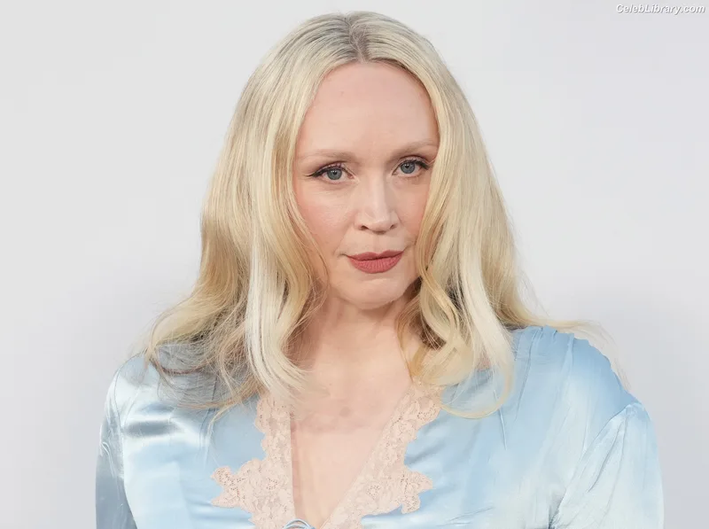 Gwendoline Christie photo 16 of 95