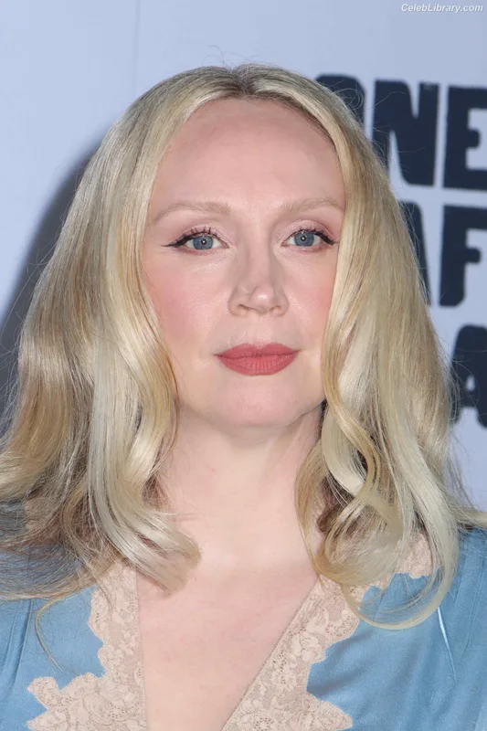 Gwendoline Christie photo 19 of 95