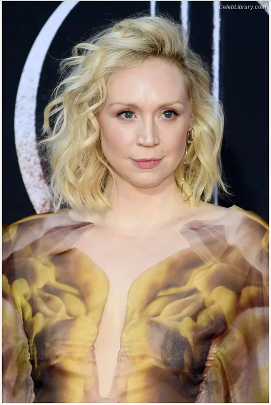 Gwendoline Christie photo 8 of 95