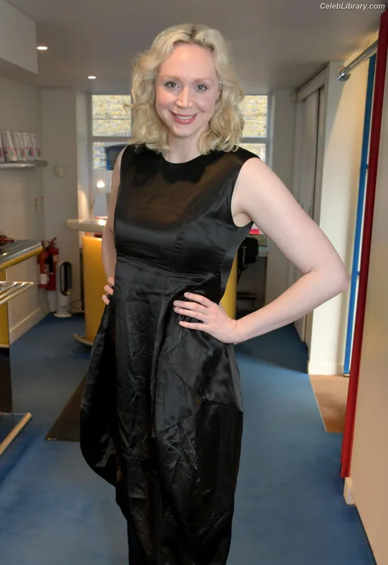 Gwendoline Christie photo 11 of 95