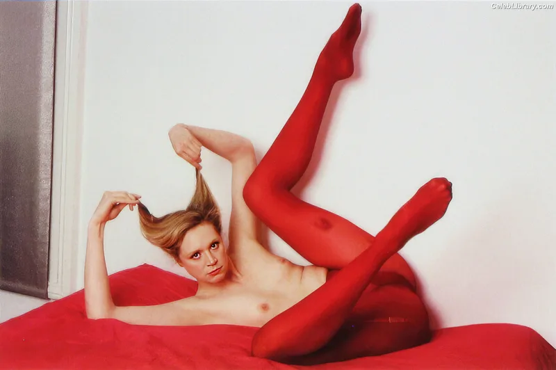 Gwendoline Christie photo 21 of 95