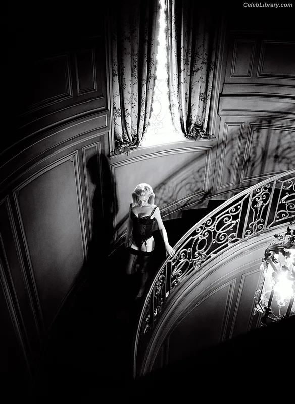 Gwyneth Paltrow photo 17 of 298